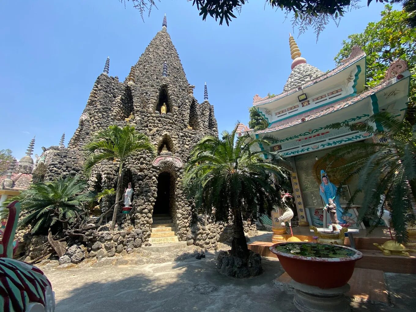 Cam Ranh Travel Guide 25