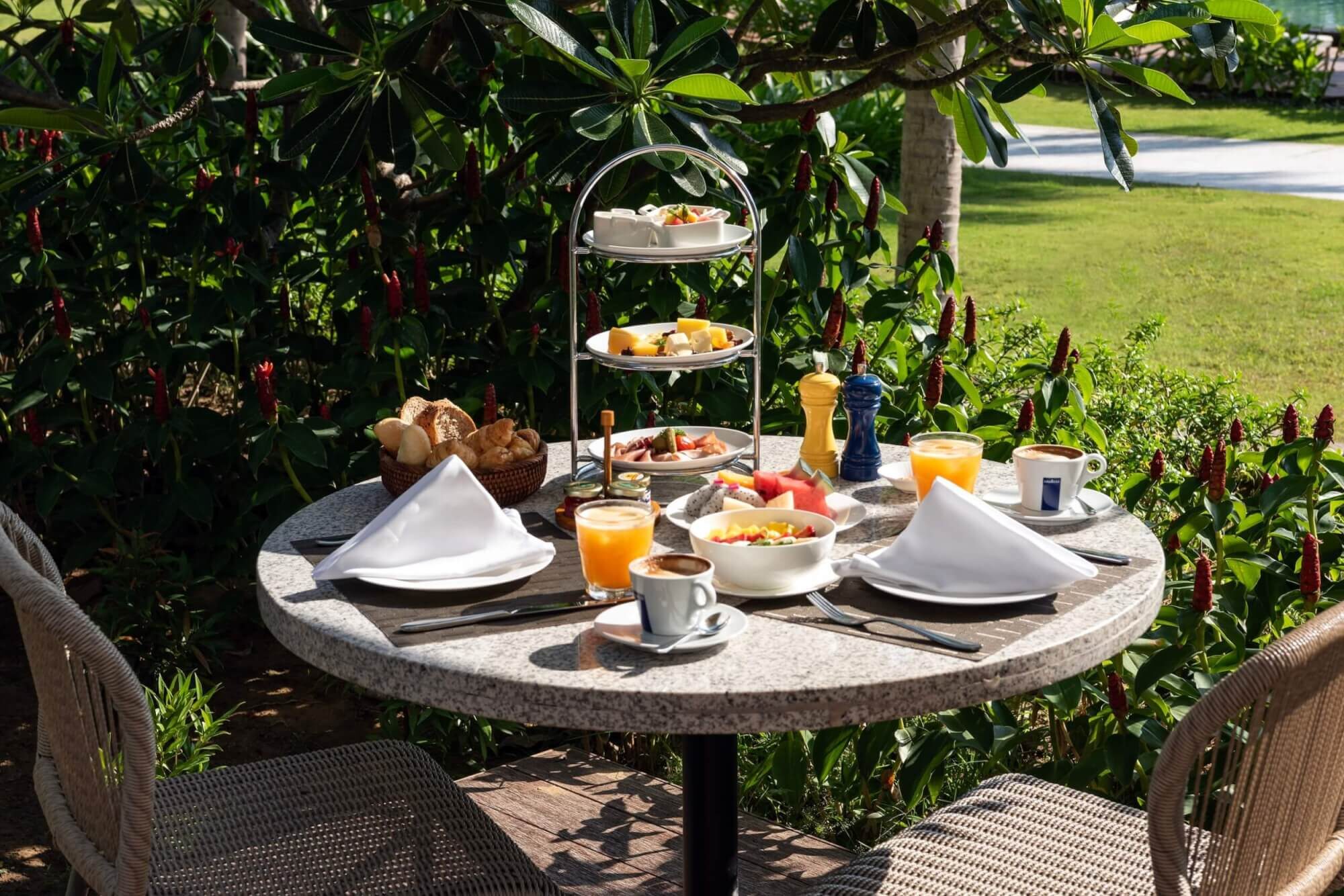 Cam Ranh Travel Guide 9