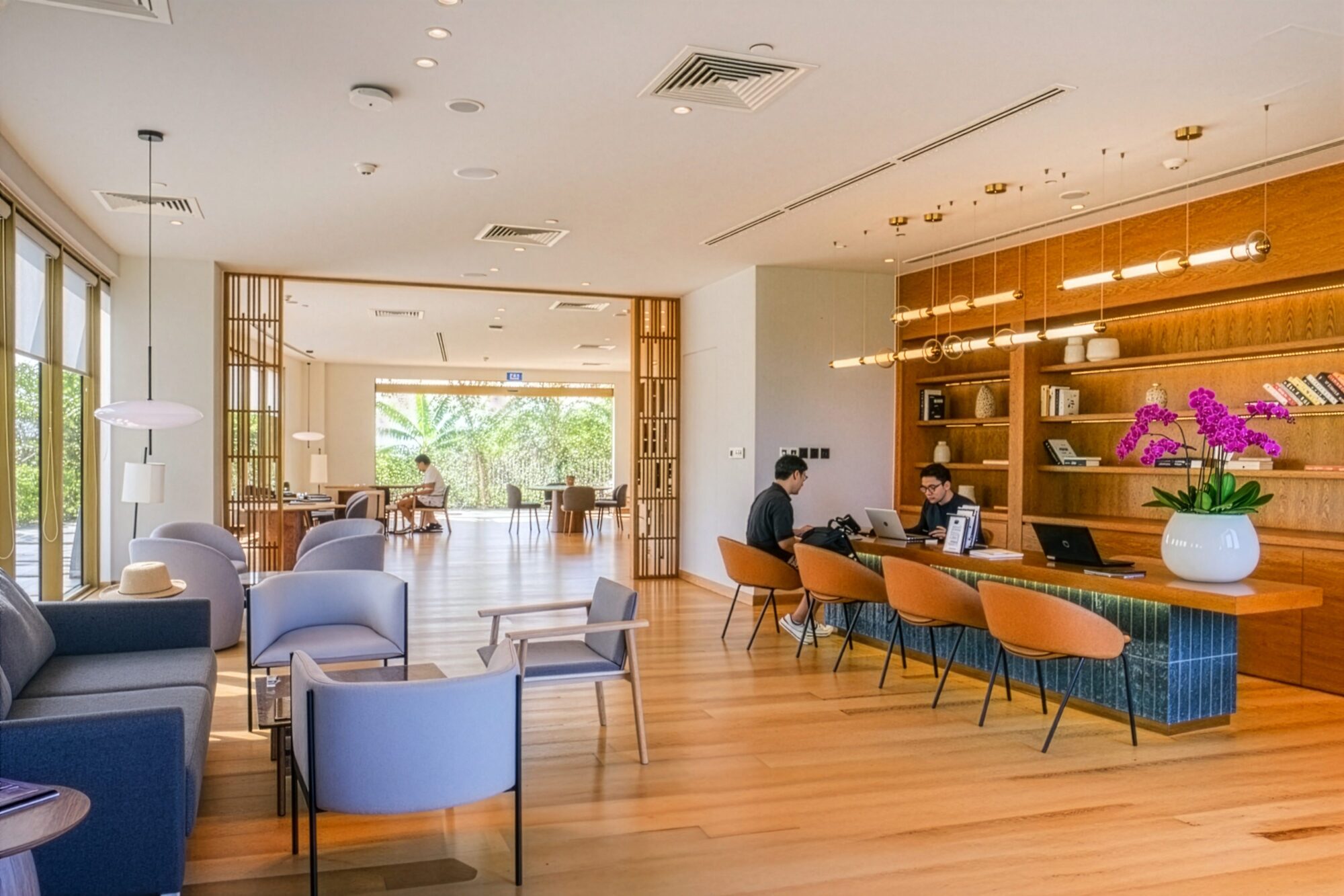 Hotel booking page displaying room rates and seasonal pricing, reflecting accommodation in Cam Ranh travel cost.